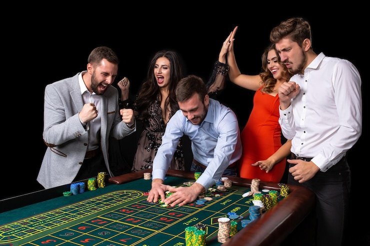Dasbor permainan pwvip 4d menampilkan meja langsung dan pasar sepak bola